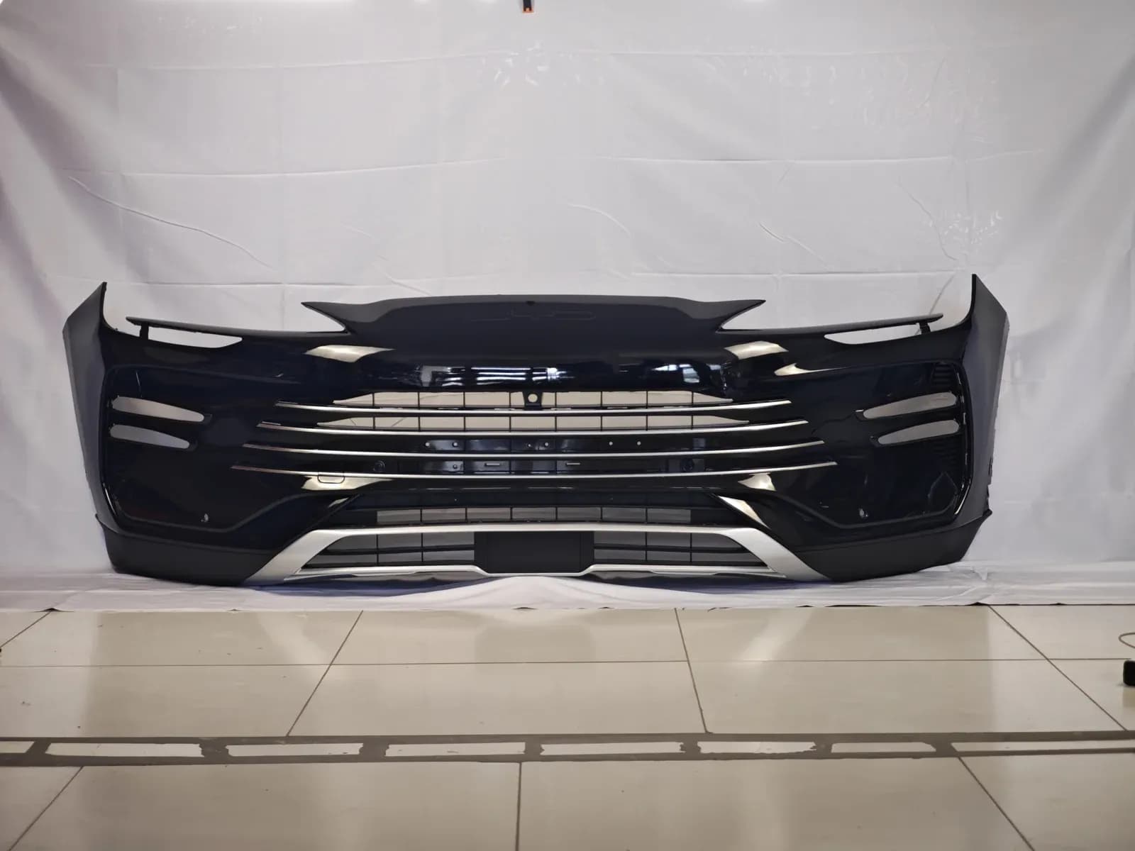 BYD Song Plus DM-i Champion front bumper assembly, black