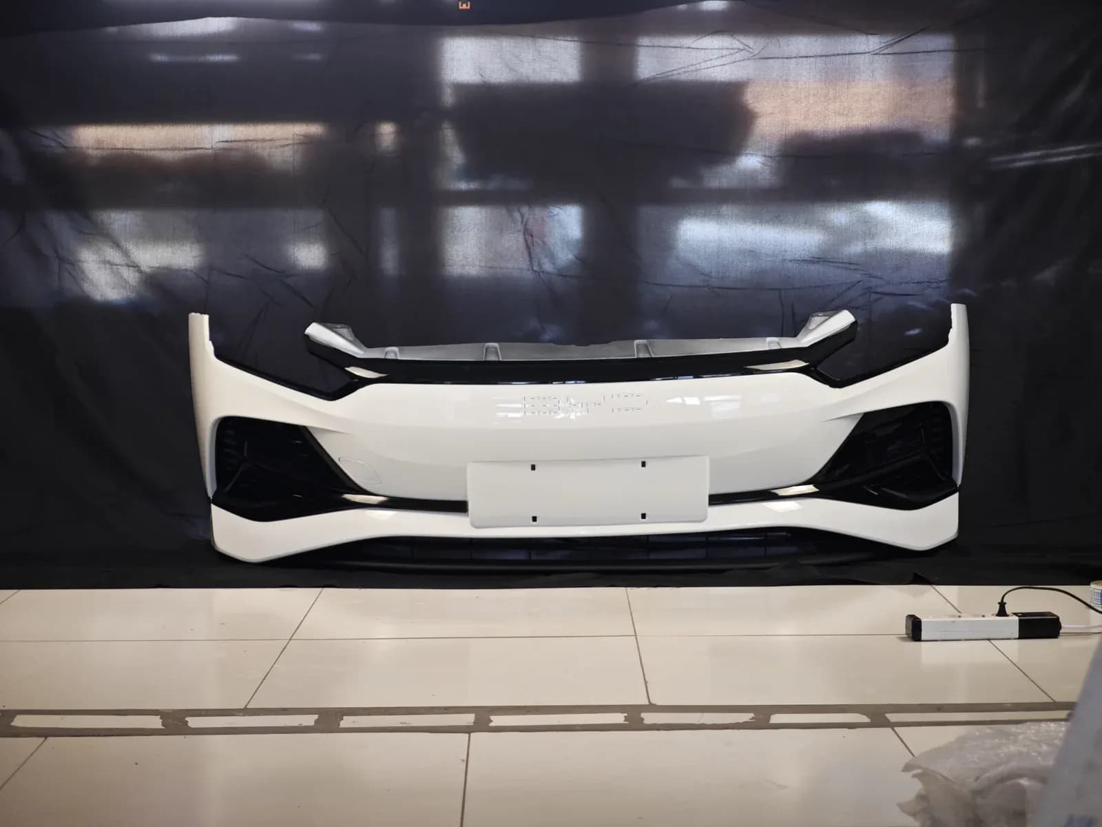 BYD E2 front bumper assembly, white